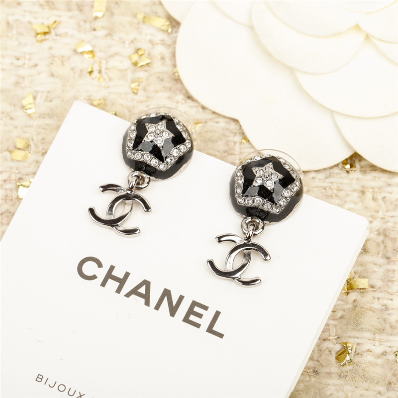 Ch**el pentagon double c earrings
