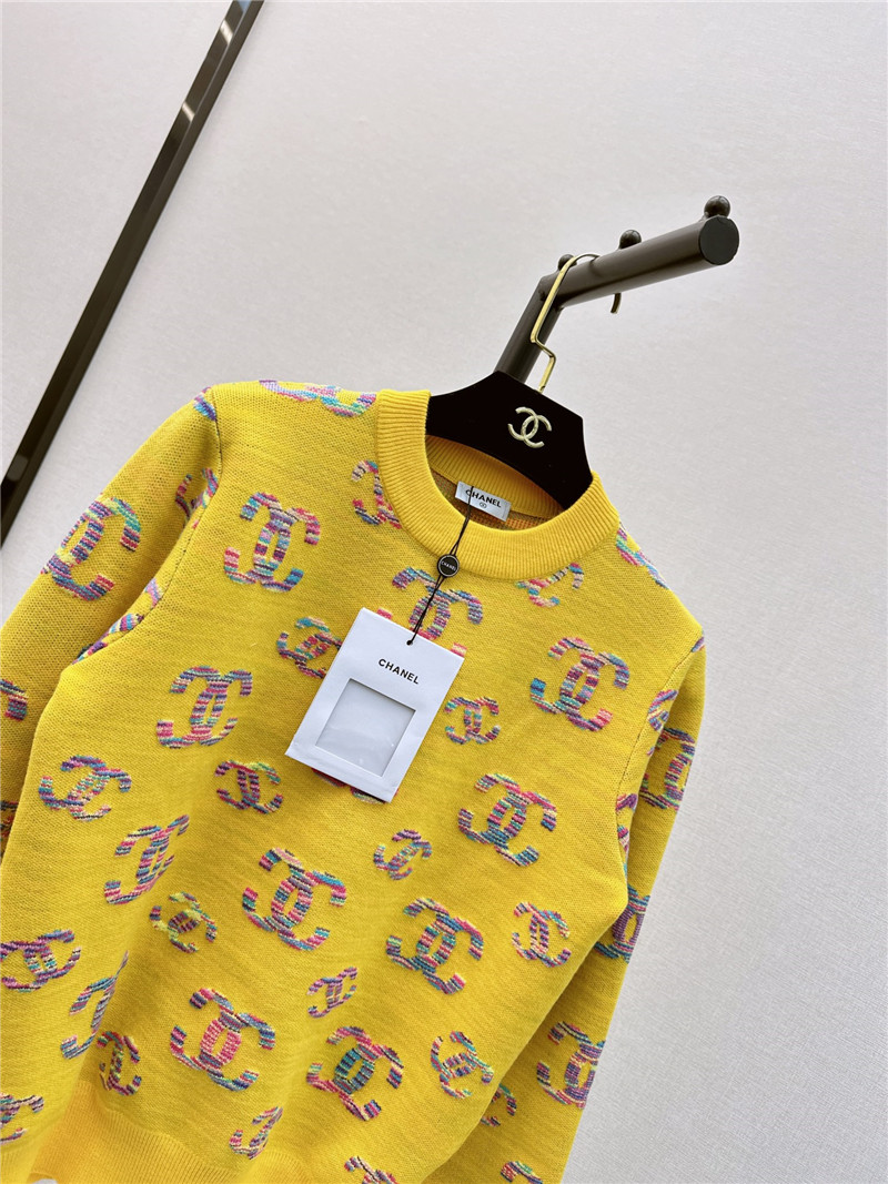 Ch**el logo embroidered sweater yellow