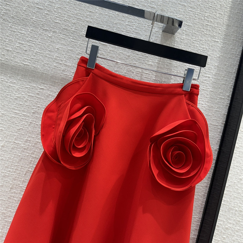 Va1e*ntin0 three-dimensional large flower pocket midi skirt