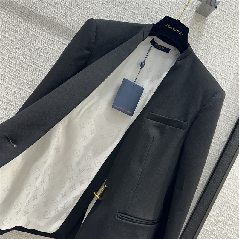l0vis Vvtt0n lv collarless blazer