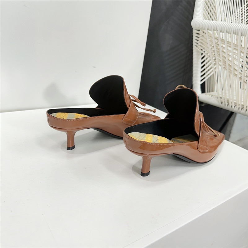 Bv*b*rry retro empty toe half drag