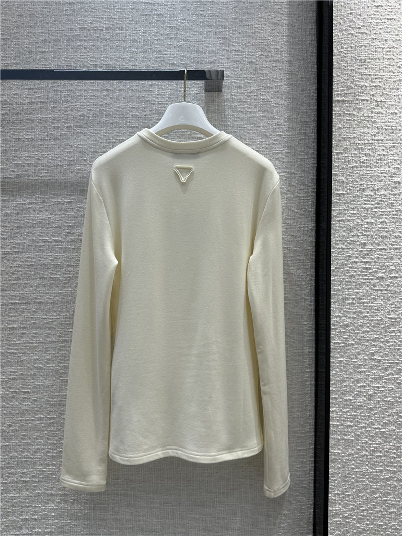 Pra*a triangle logo patch brushed base layer shirt