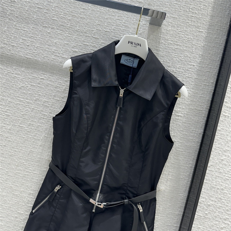 Pra*a new functional nylon sleeveless skirt