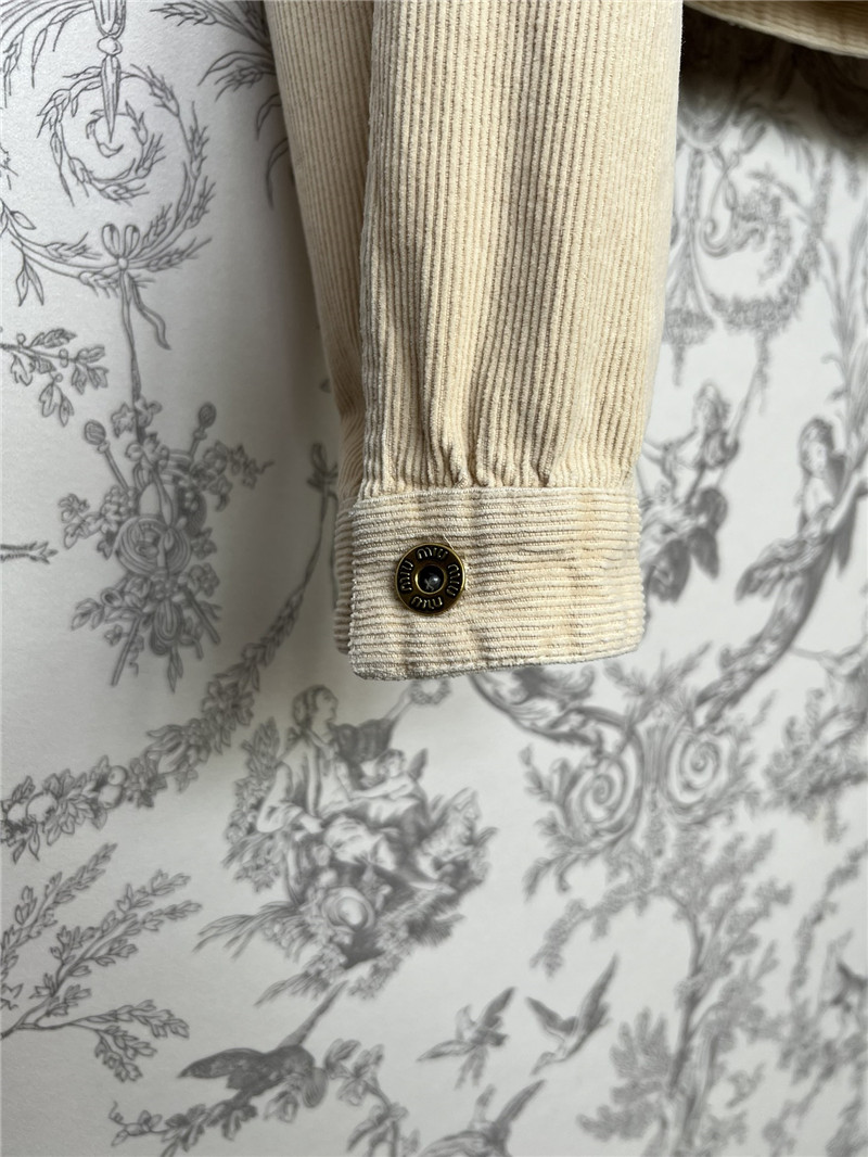 M1um1u new corduroy jacket and shorts set