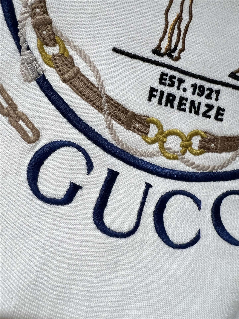 Gvc*1 interlocking g logo t-shirt