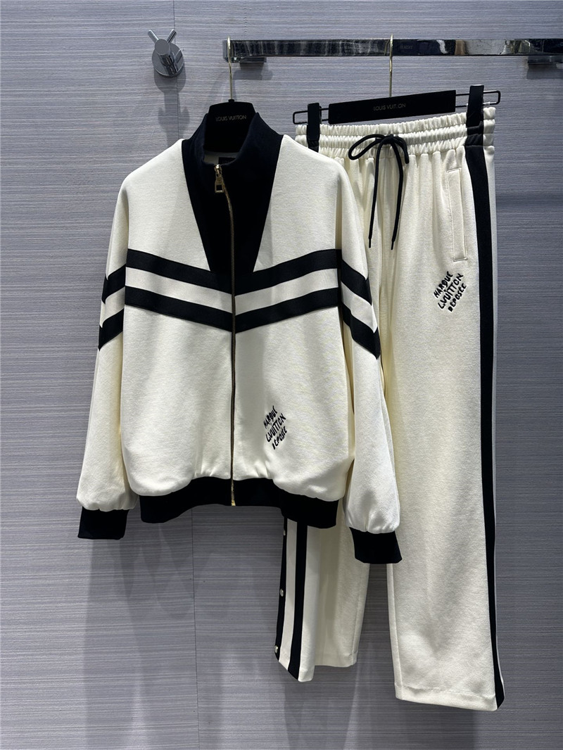 l0vis Vvtt0n lv early spring new set