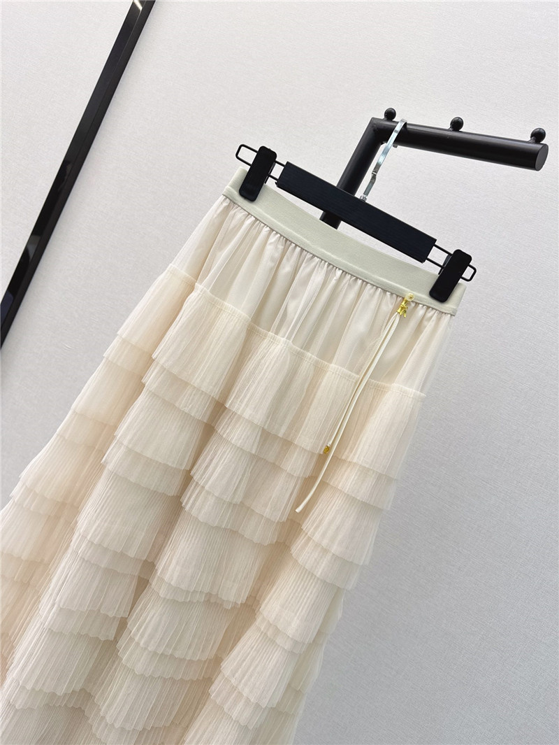 M1um1u new heavy layered mesh skirt