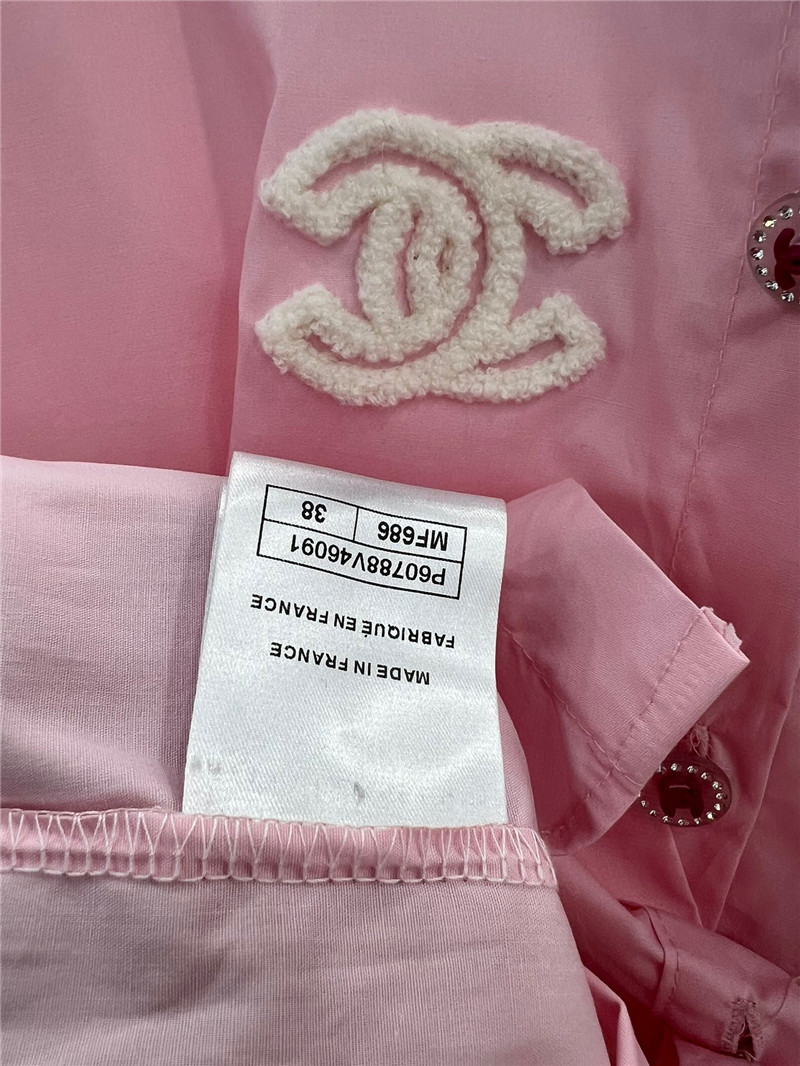 Ch**el contrast towel logo shirt