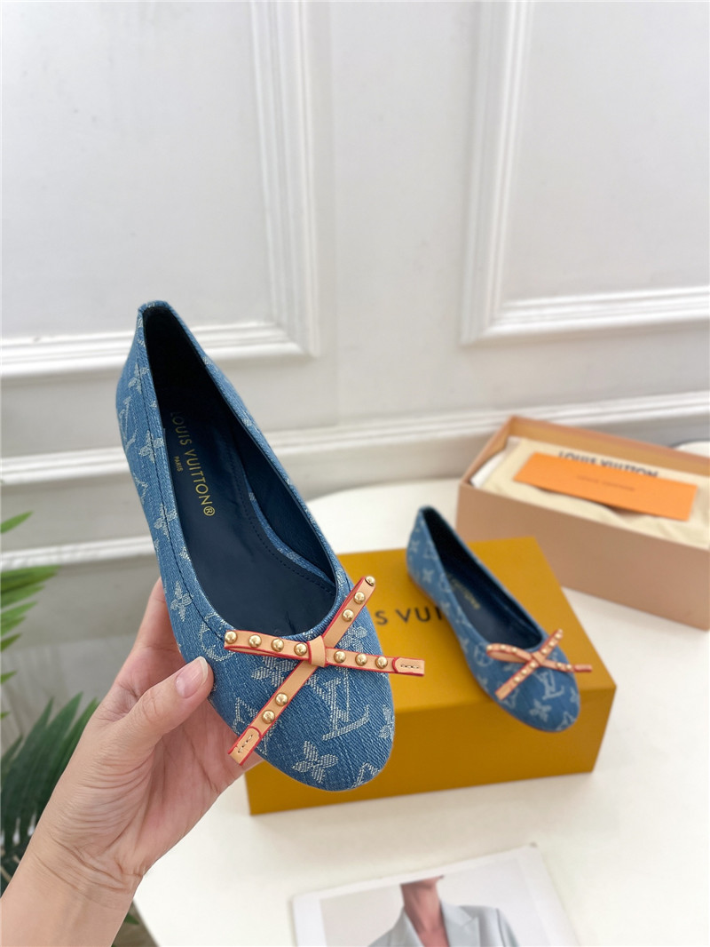l0vis Vvtt0n lv round toe bow rivet ballet shoes