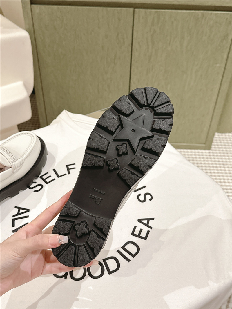 D10r open edge beaded patent leather mary jane loafers