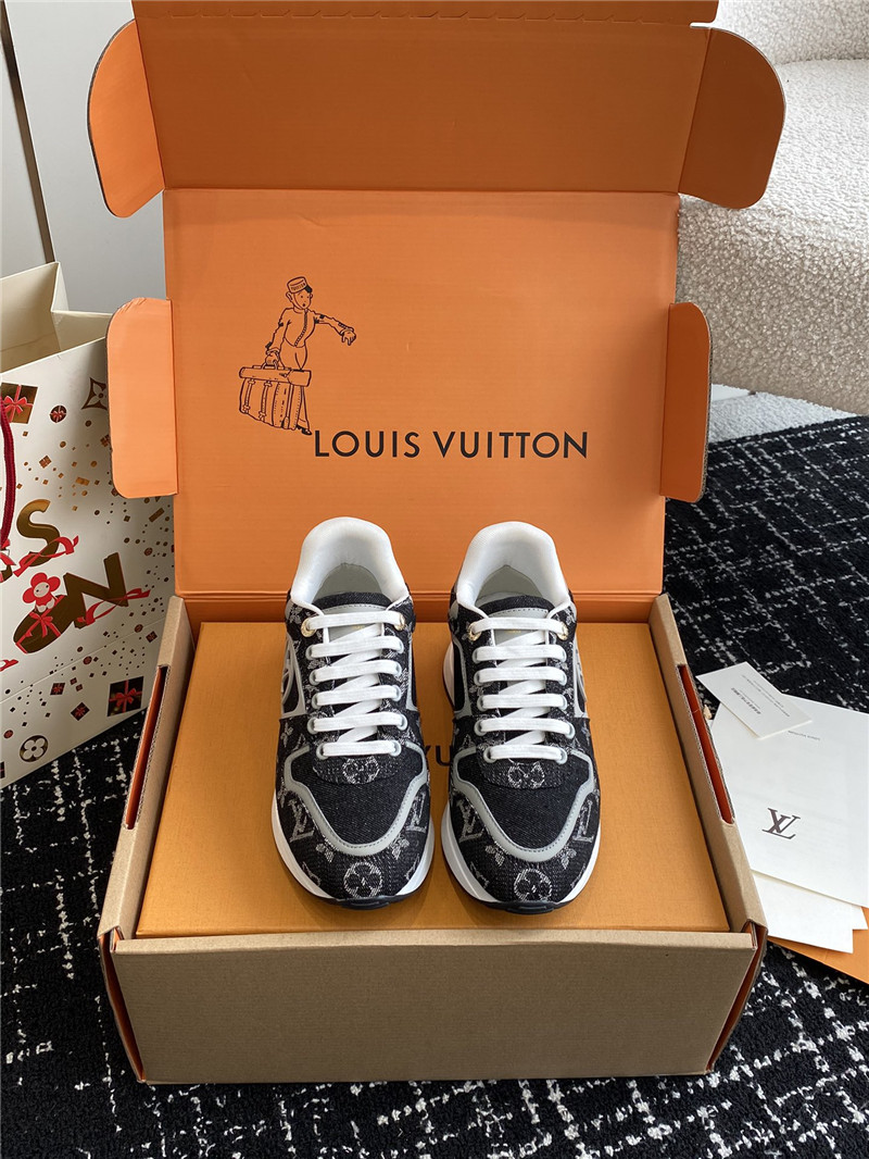 l0vis Vvtt0n lv calfskin monogram run away sneakers