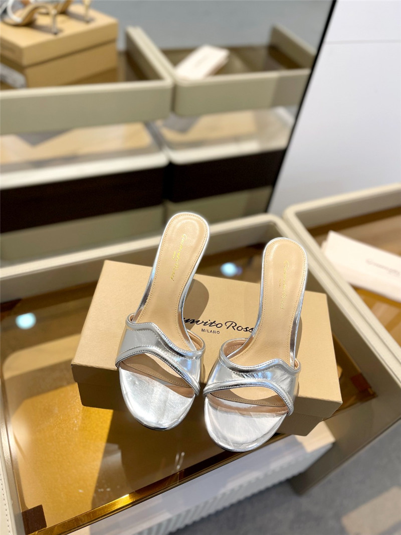 gianvito rossi new semi-trailer
