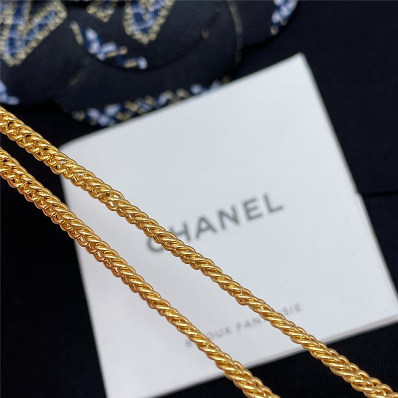 Ch**el denim 5 word double c necklace