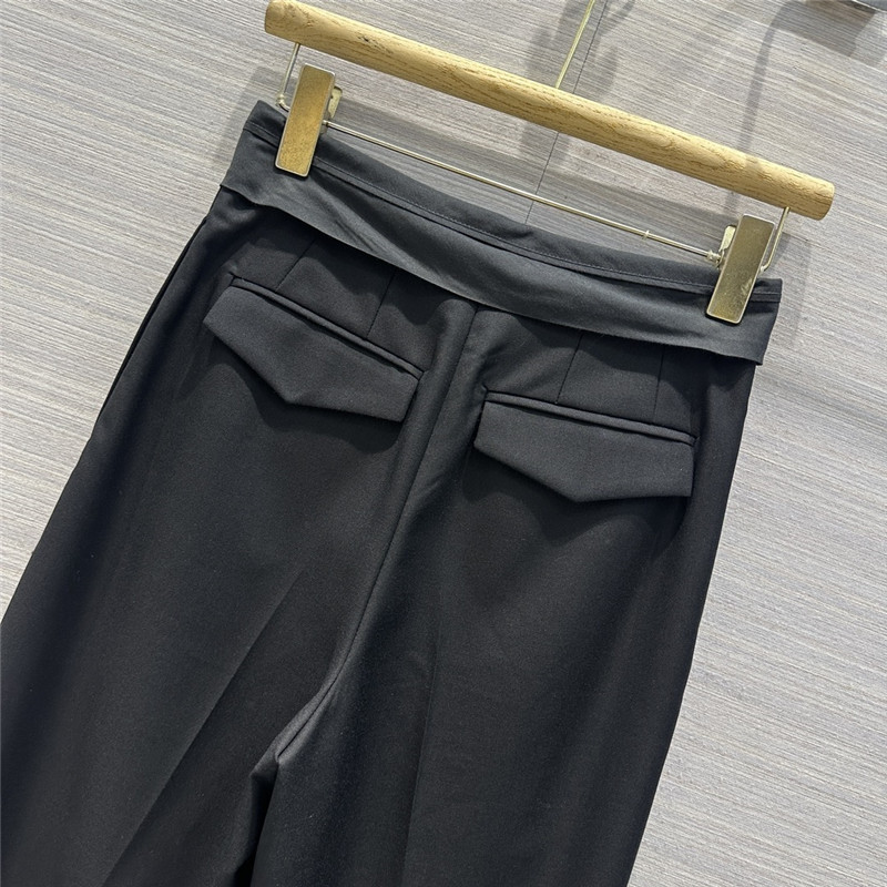 The R0w high-end trousers