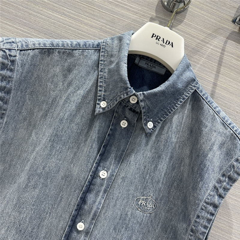 Pra*a premium denim vest shirt