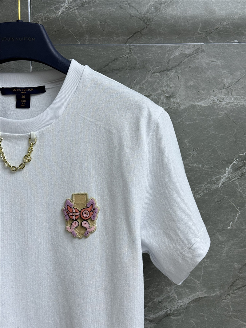 l0vis Vvtt0n lv dragon patch t-shirt