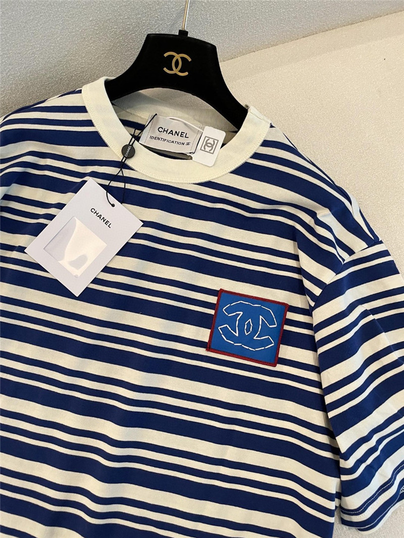 Ch**el new secondhand boyfriend style t-shirt