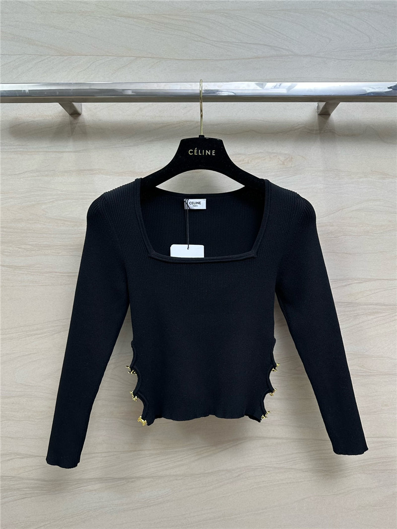 Ce1i*e arc de triomphe side button design square neck top