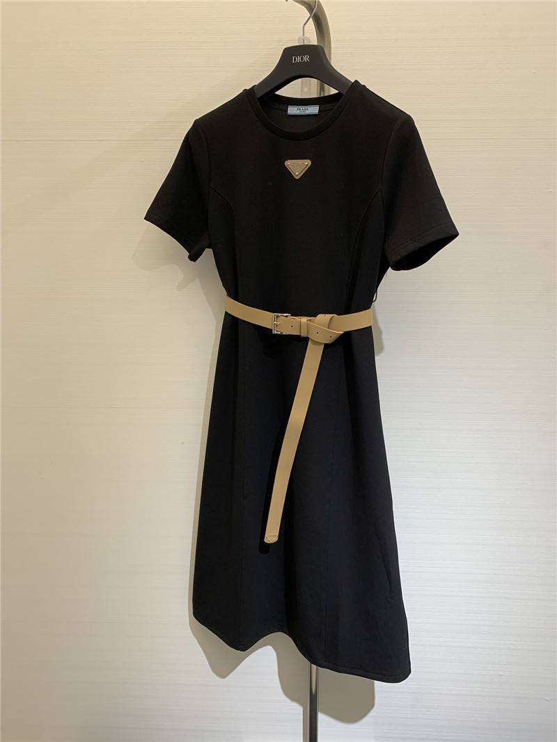 Pra*a round neck short sleeve dress