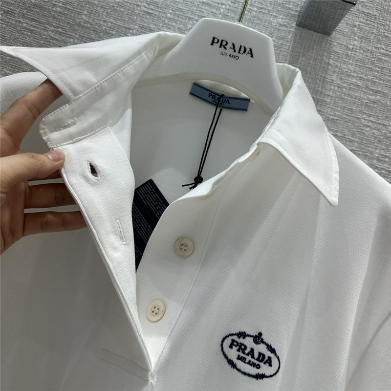 Pra*a contrast color polo short sleeve top