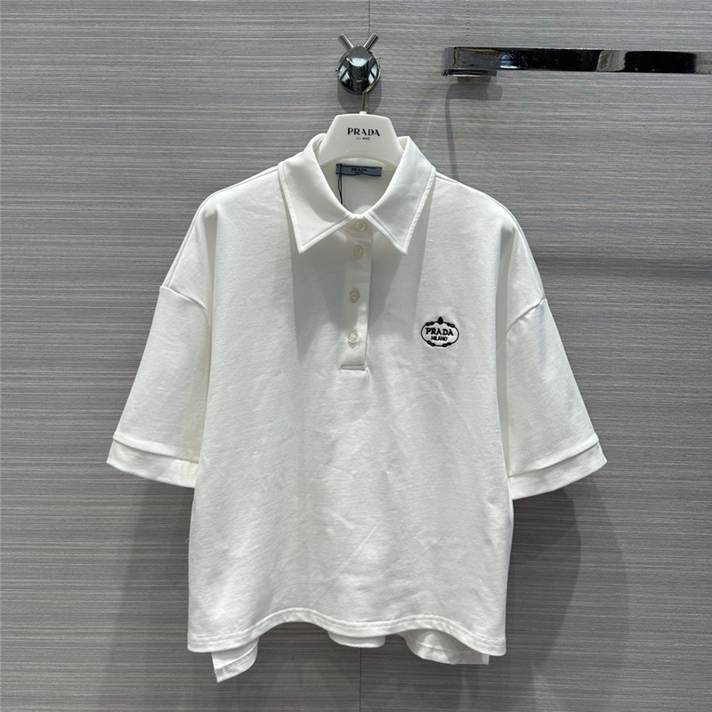 Pra*a functional girly white sports suit