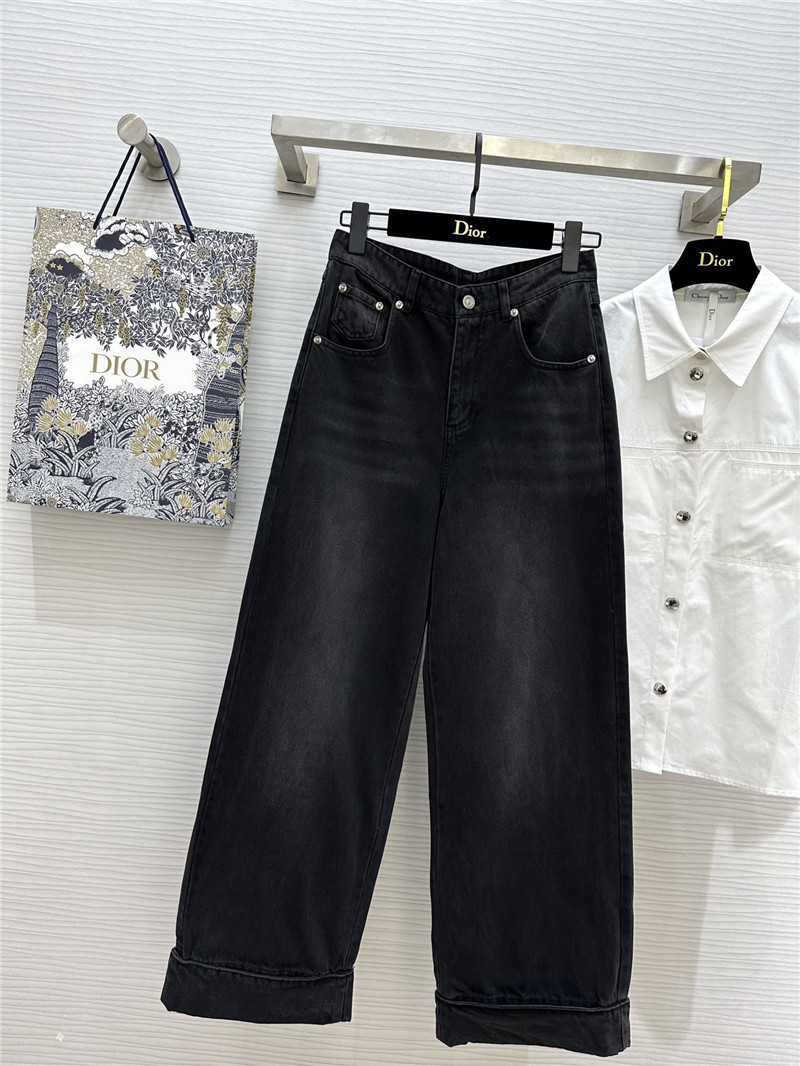 D10r logo embroidered hem straight jeans