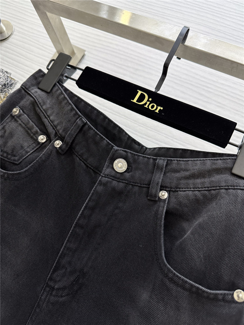 D10r logo embroidered hem straight jeans