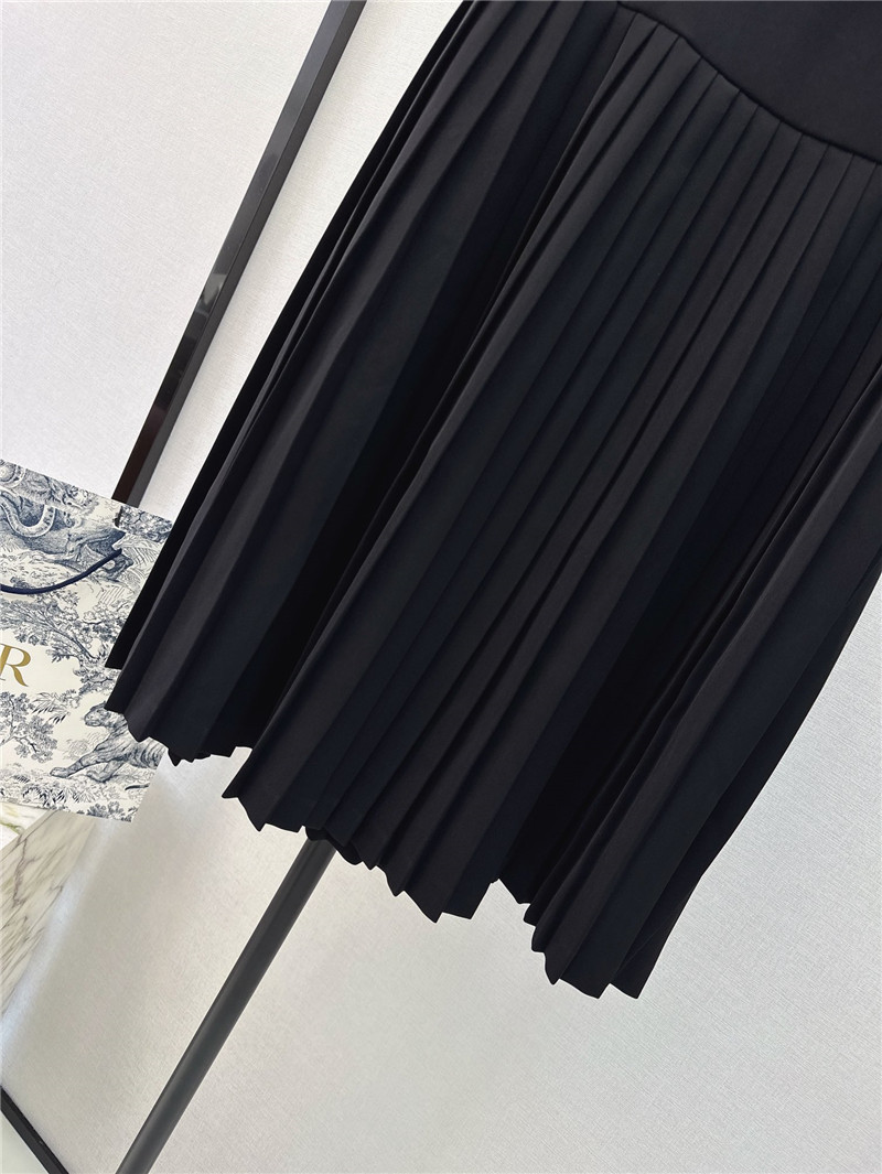 D10r pleated skirt