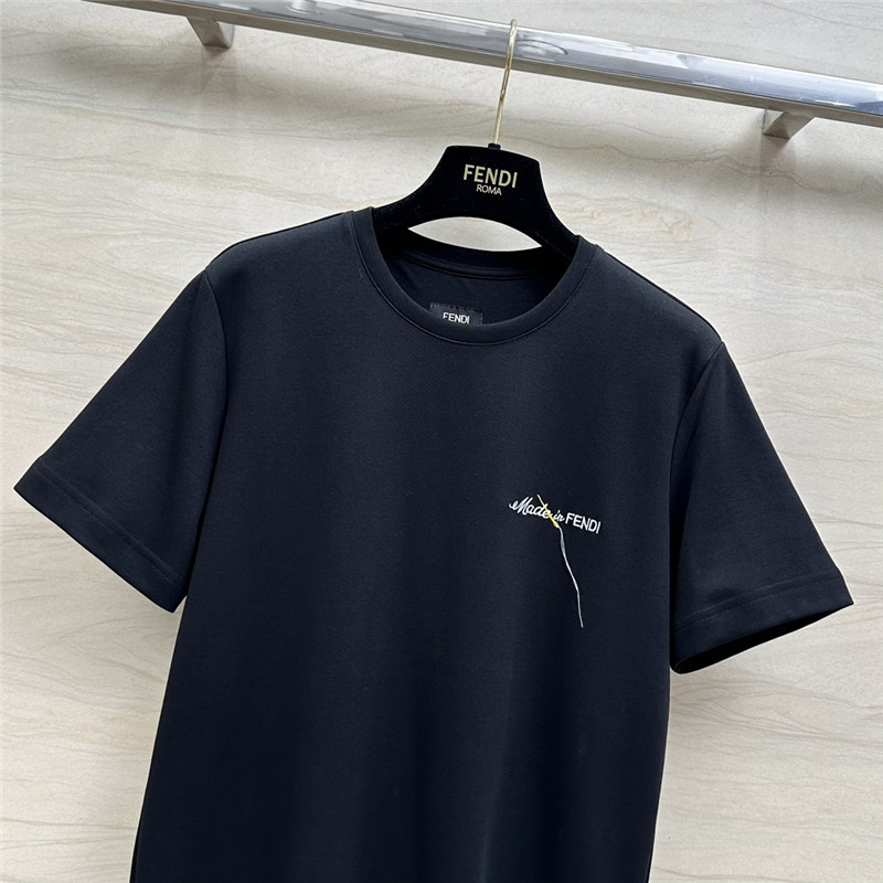 F**di embroidered letter t-shirt