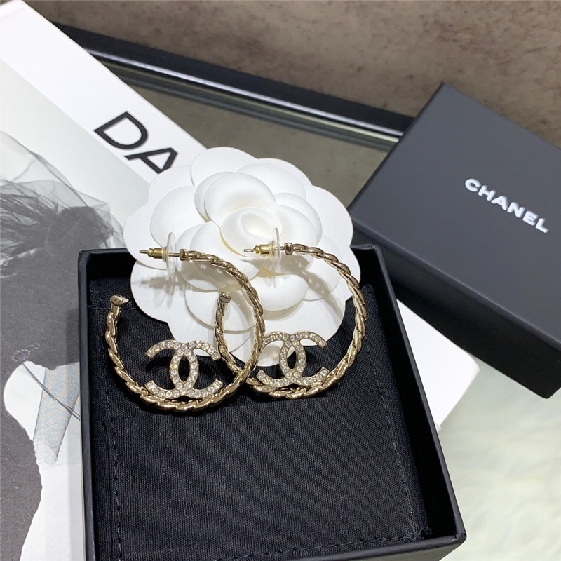 Ch**el chain double c earrings