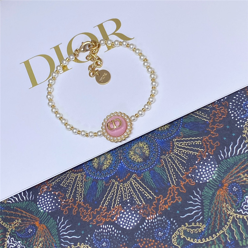 D10r glass beads pearl bracelet