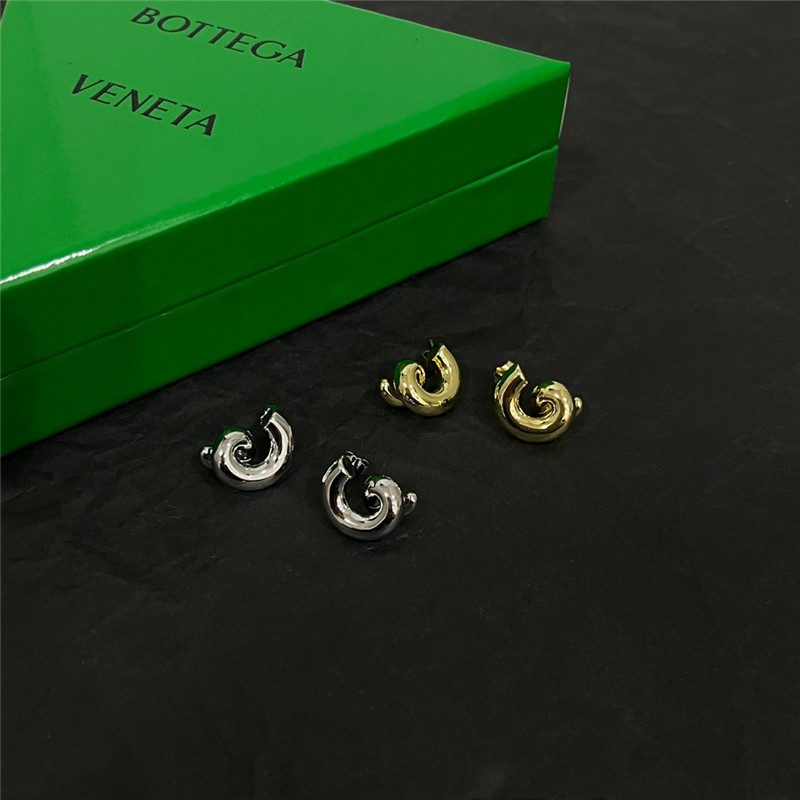b0tt*ga Ven*ta new earrings