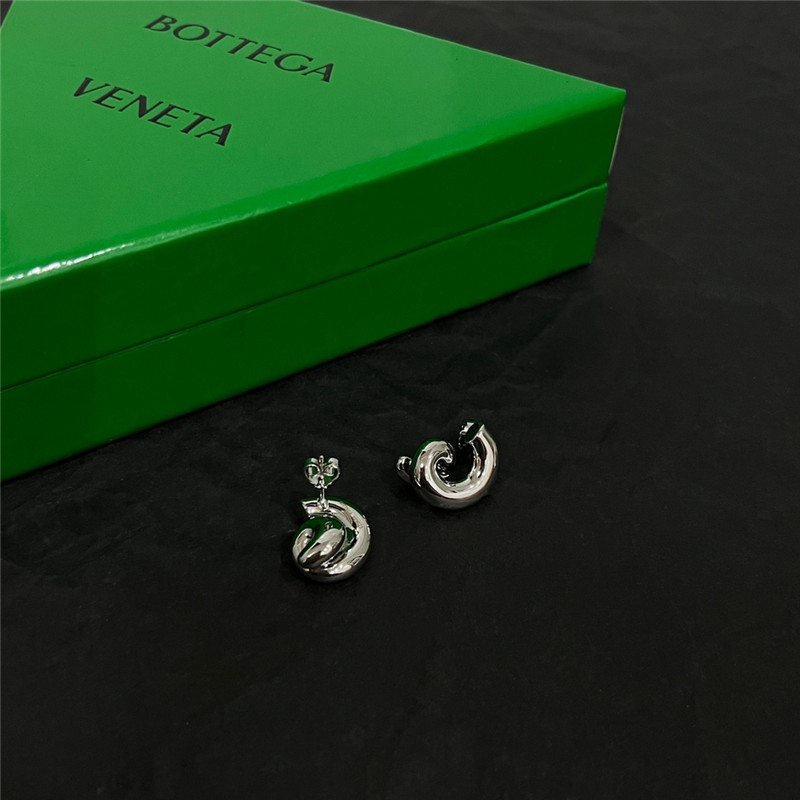 b0tt*ga Ven*ta new earrings