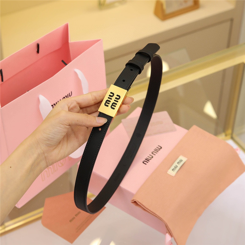 M1um1u leather belt