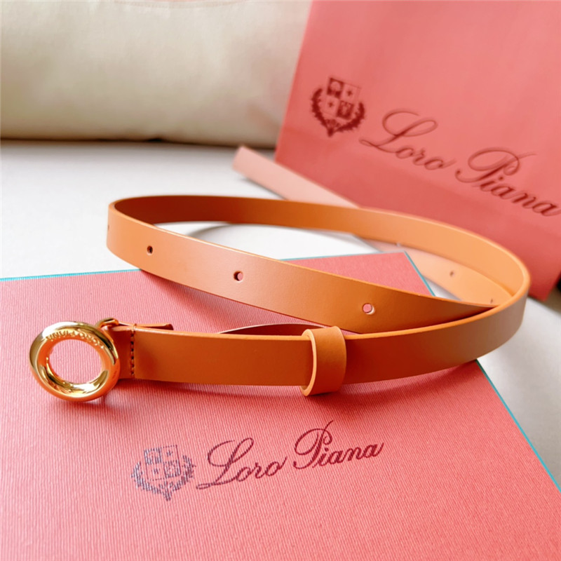 L0r0 P1ana new belt