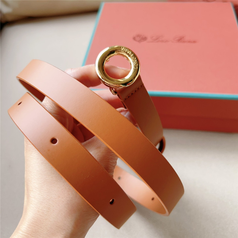 L0r0 P1ana new belt
