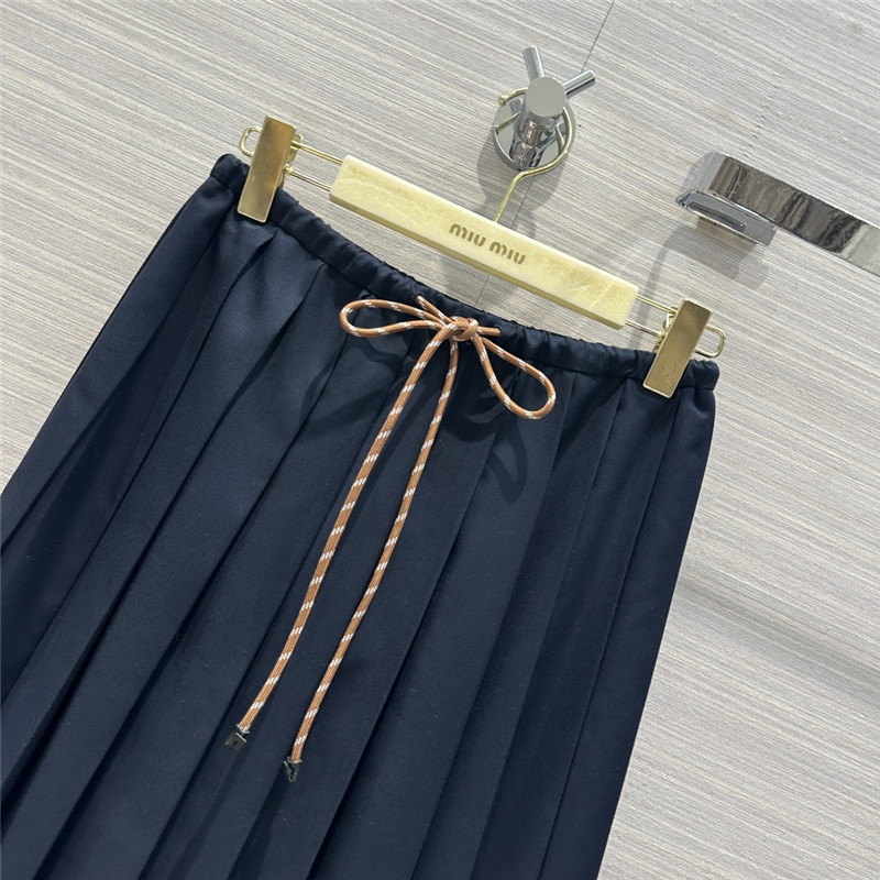 M1um1u mid-length pleated skirt replica clothing sites