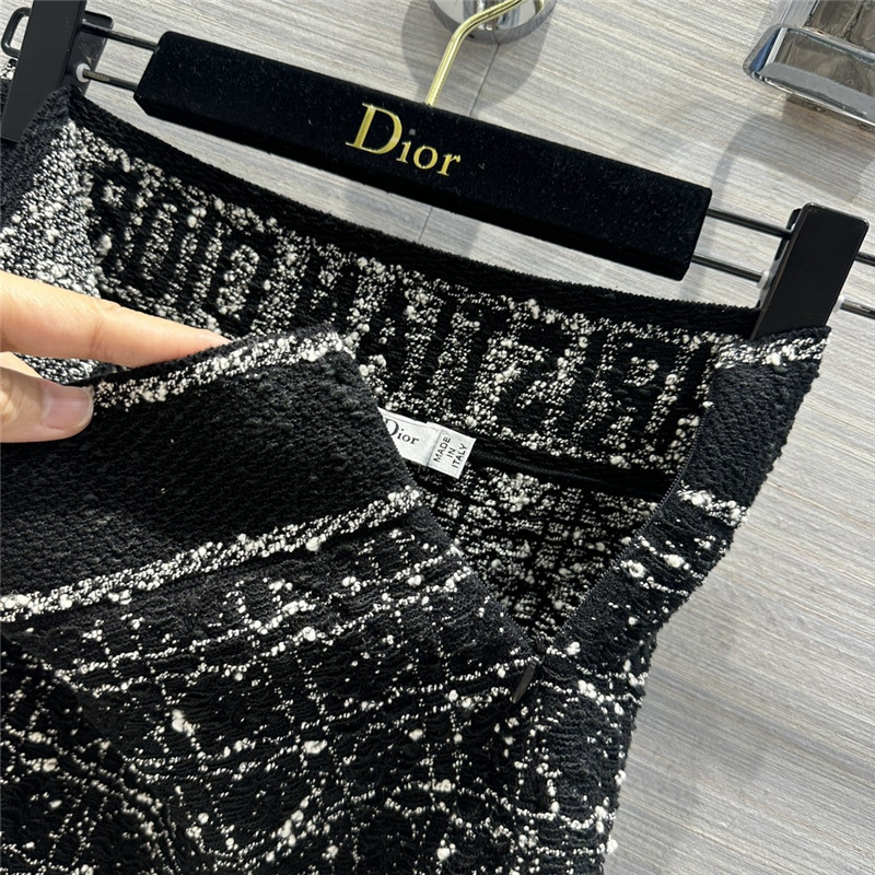 D10r woven pattern knitted short skirt replica clothing
