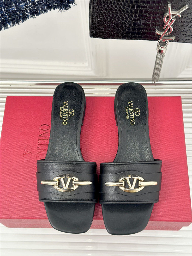 va1e*ntin0 thick heel sandals ma1s0n Marg*e1a replica shoes