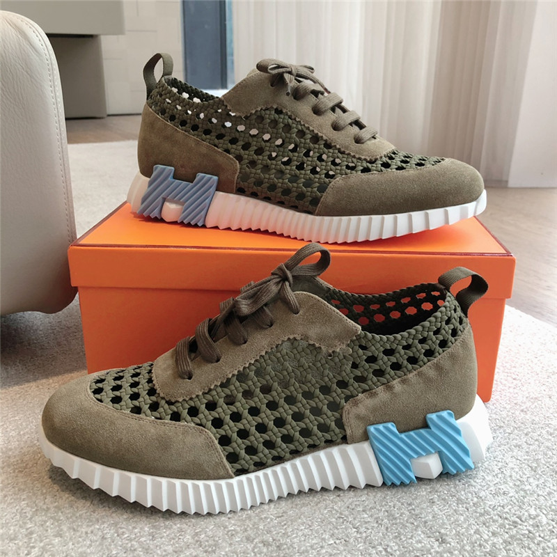 H**me5 women’s green bouncing sneakers