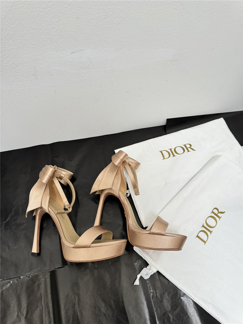 d10r bow platform high heels Marg*e1a replica shoes