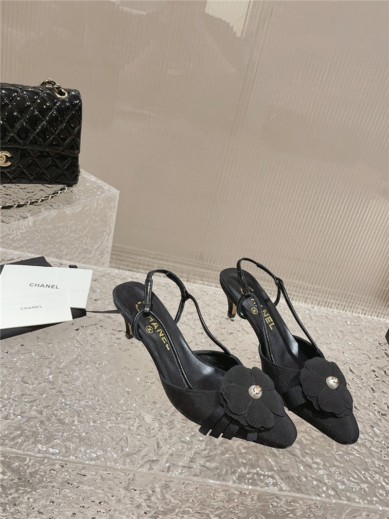 ch**el small square toe high heels Marg*e1a replica shoes