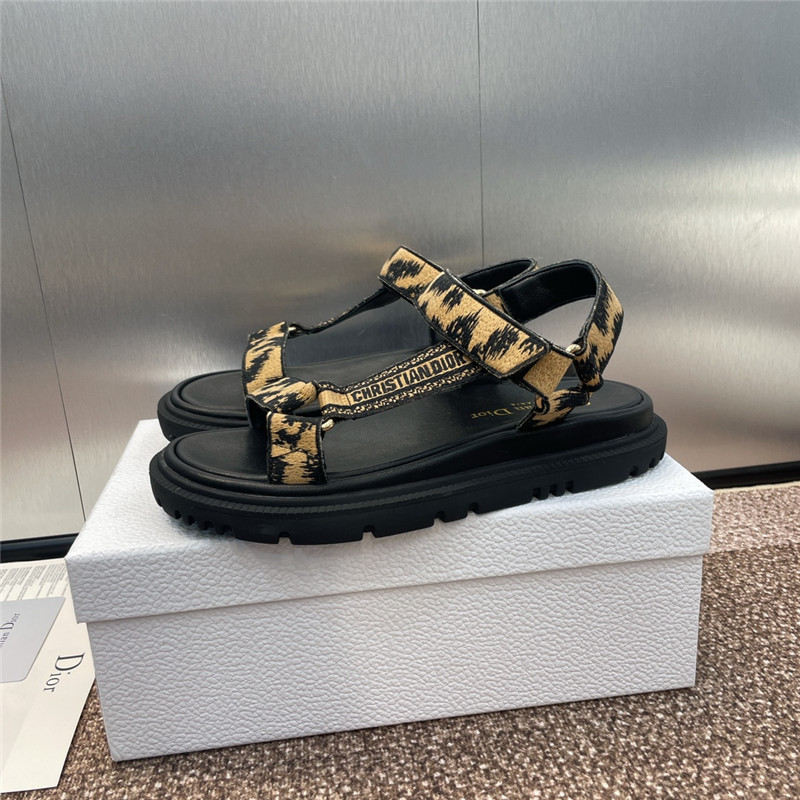 D10r thick sole casual women’s shoes replica shoes