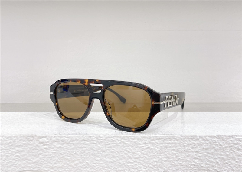 F**di fashionable and versatile sunglasses