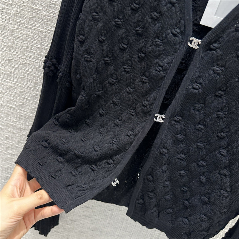 Ch**el hook fastening knitted cardigan in black