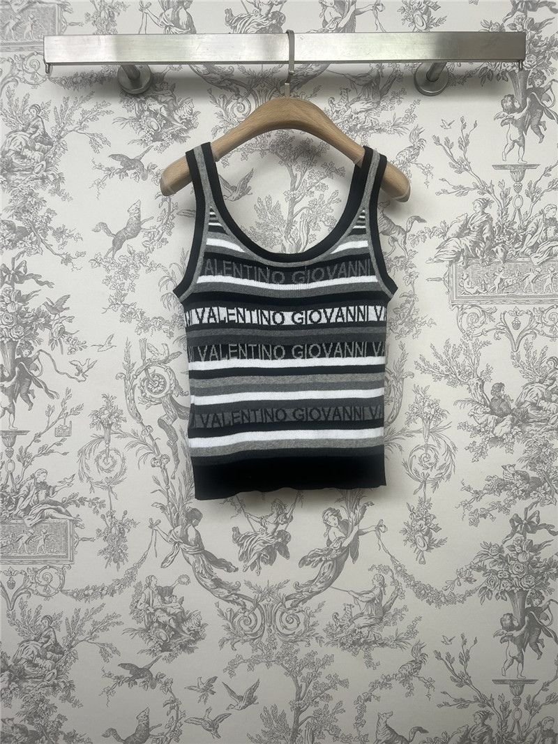 Va1e*ntin0 black striped knitted vest