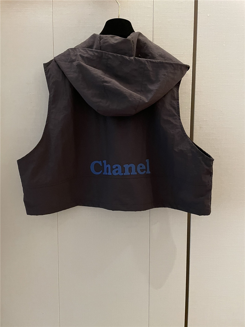 Ch**el short hooded work vest replica d&g clothing