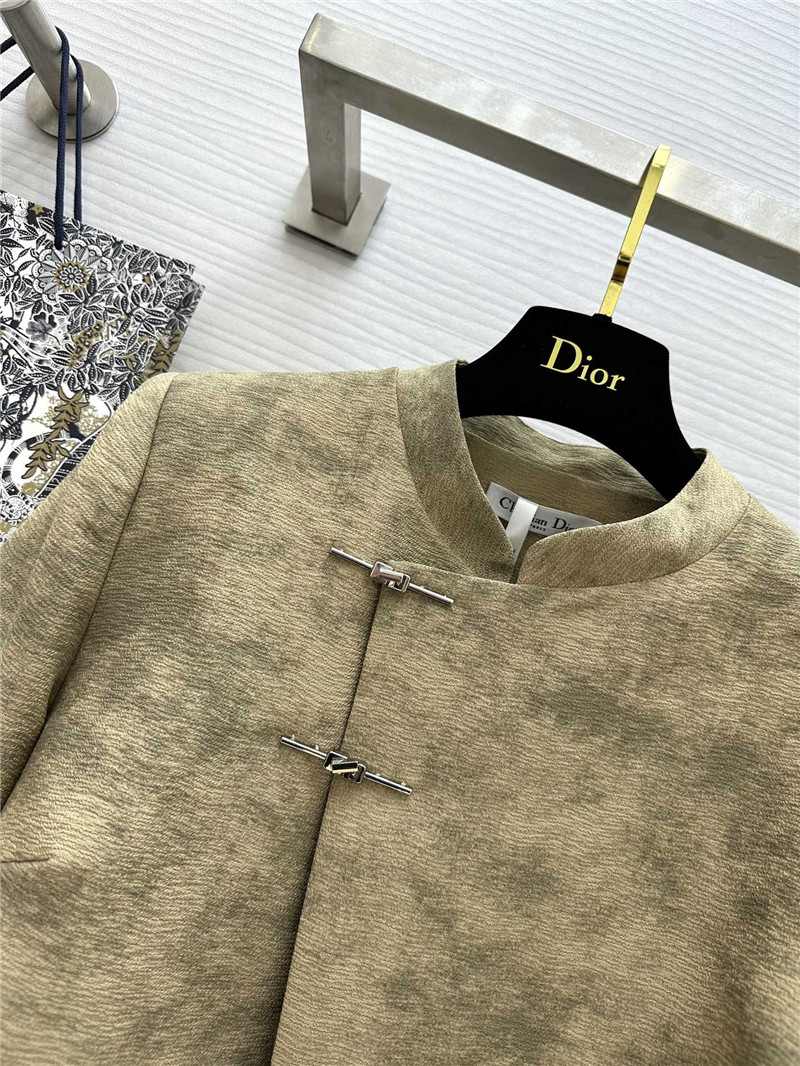D10r suit dress replica designer clothing websites