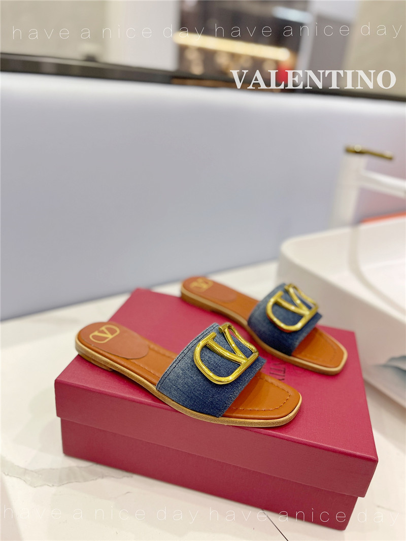 va1e*ntin0 new season slippers Marg*e1a replica shoes