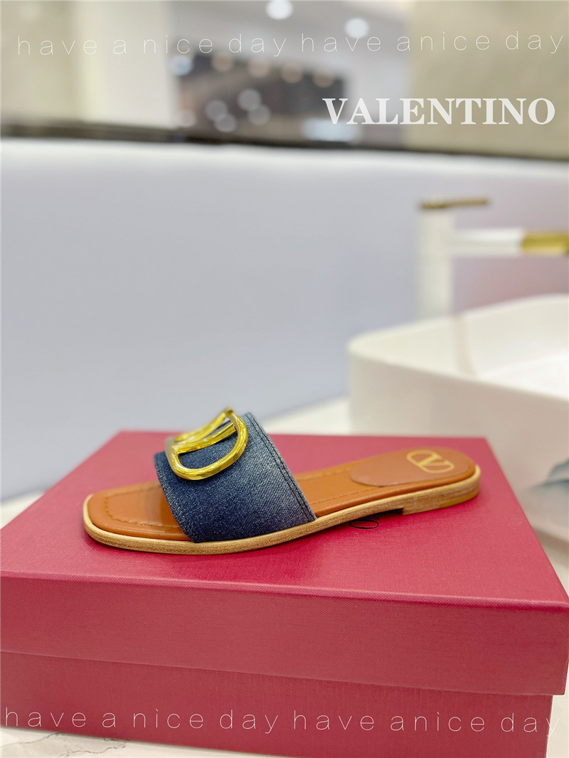 va1e*ntin0 new season slippers Marg*e1a replica shoes